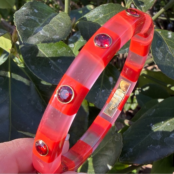 KATE SPADE NEW YORK CANDY STRIPE LUCITE BANGLE BRACELET VIVID RED RHINESTONES - Picture 5 of 16